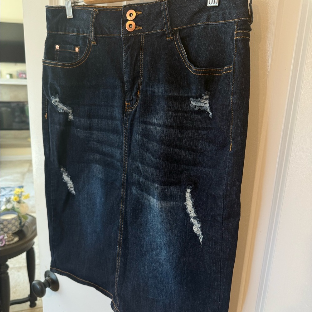 !it Jeans Dark Denim Skirt